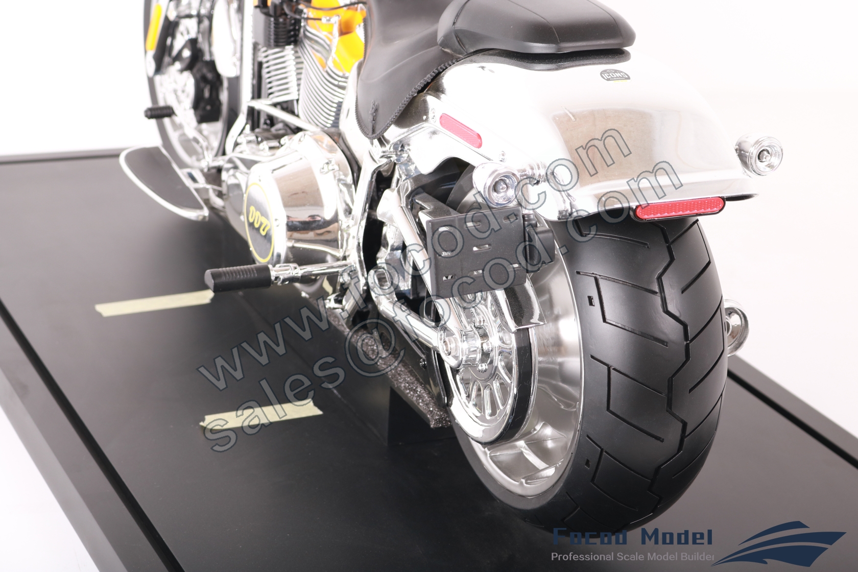 custom made model of Harley-Davidson Fat Boy Gray Ghost 2025 motorcycle